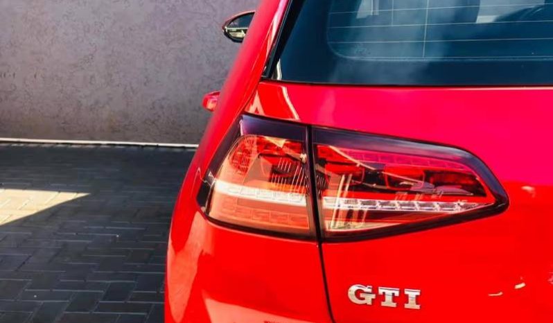 2013 Volkswagen Golf VII GTI 2.0 TSI Auto 125000km full