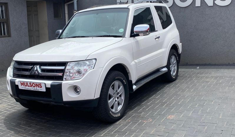 2008 Mitsubishi pajero 3-door 3.2 did 4×4 auto 234000km full